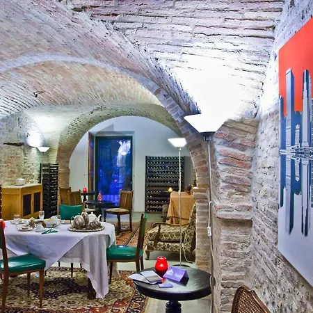 Perenich 住宿加早餐酒店 基耶蒂