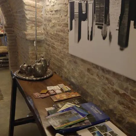 Bed & Breakfast Perenich 3*