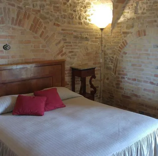 Bed & Breakfast Perenich 3*