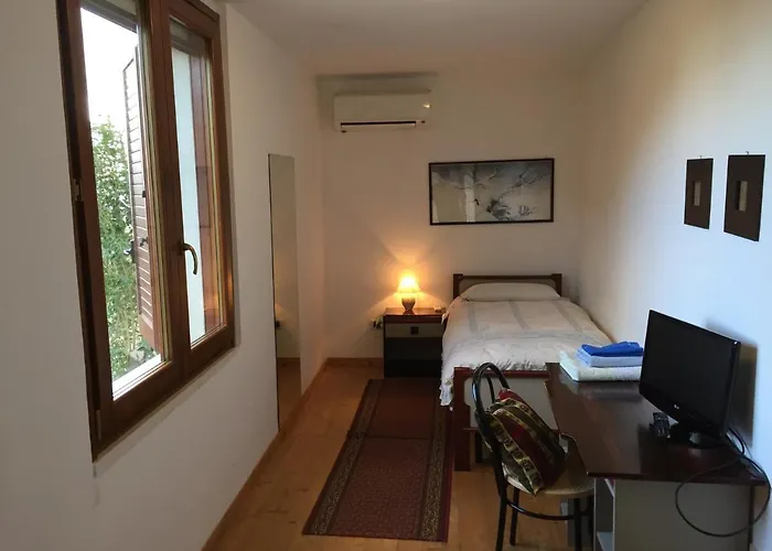 Perenich 住宿加早餐酒店 基耶蒂